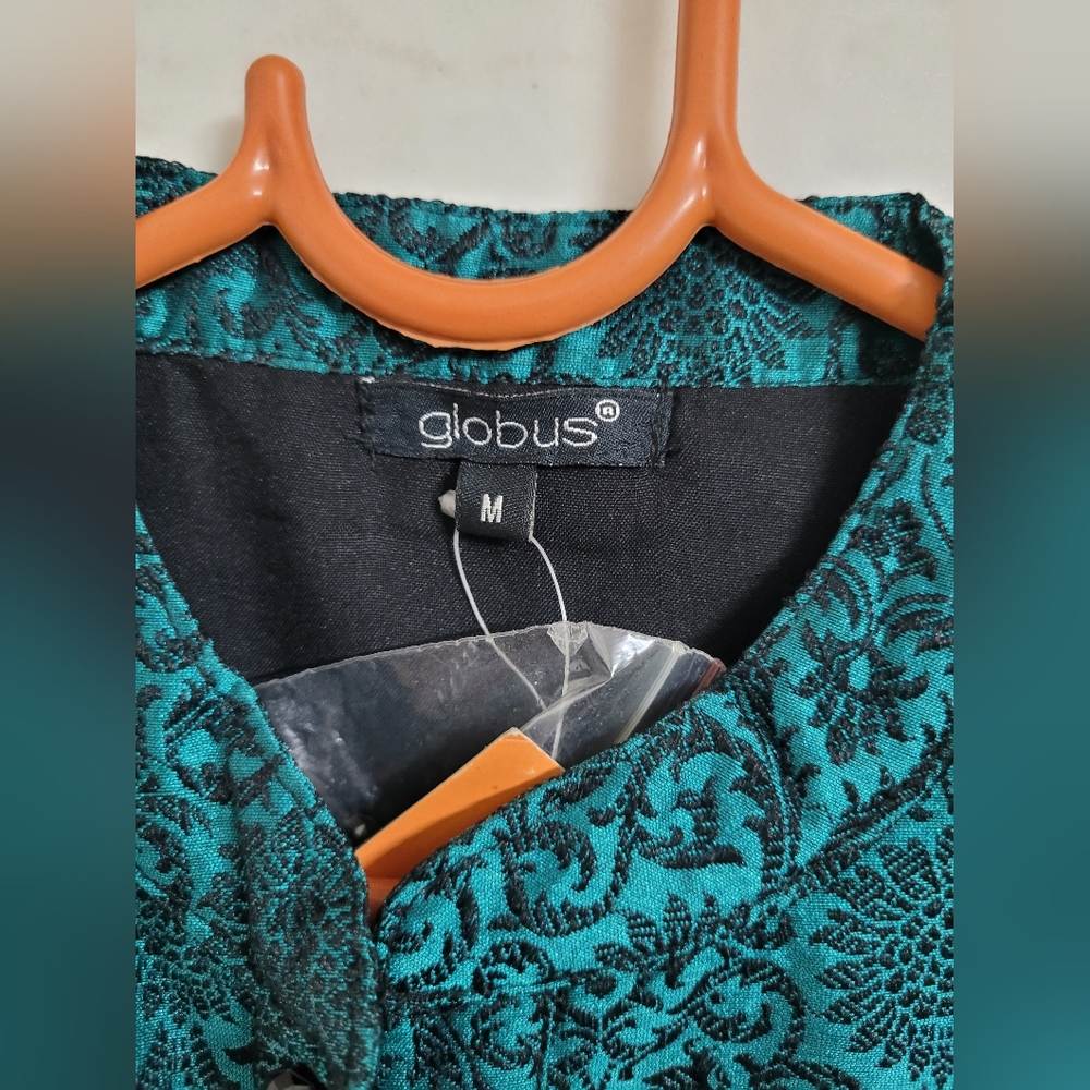 Classy Short Kurta - Picture 7 of 10